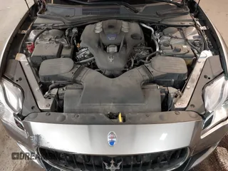 2015 Maserati Quattroporte S Q4 z VIN ZAM56RRAXF1158381, wystawiony jako IAAI lot #39717772 z przebiegiem 100 836 mil mil oraz . Historia ofert i sprzedaży dostępna na DreamBid. Obrazek 10.
