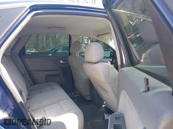 2005 Ford Five Hundred SEL with VIN 1FAFP24125G155321, listed as a IAAI auction lot 41934148 with 268,741 mi miles. Bid and sale history available at carsss.com. Image 8.