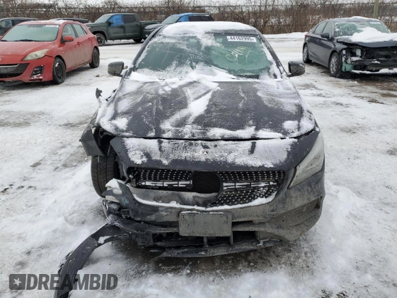 2018 Mercedes-Benz CLA 250 z VIN WDDSJ4GB4JN592629, wystawiony jako Copart lot #44162995 z przebiegiem 105 024 mil mil oraz Szkoda całkowita • Salvage title. Historia ofert i sprzedaży dostępna na DreamBid. Obrazek 5.