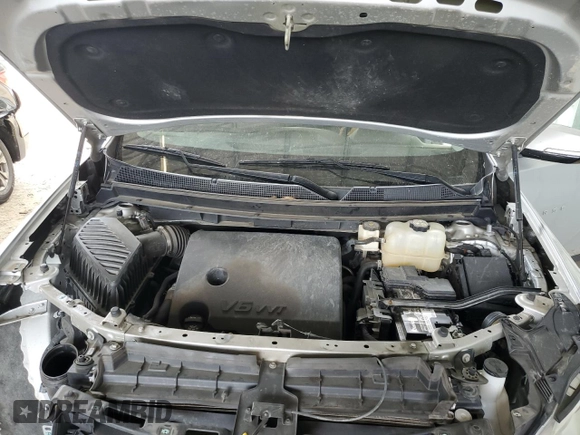 2019 Chevrolet Traverse LT Cloth with VIN 1GNERGKW3KJ269071, listed as a Copart auction lot 61063245 with 155,058 mi miles and Salvage title. Bid and sale history available at DreamBid. Image 12.