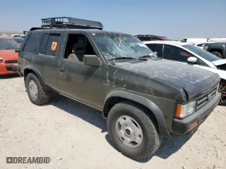 1992 Nissan Pathfinder LE with VIN JN8HD17Y4NW001976, listed as a Copart auction lot 60705164 with 181,082 mi miles and Salvage Title. Bid and sale history available at carsss.com. Image 4.