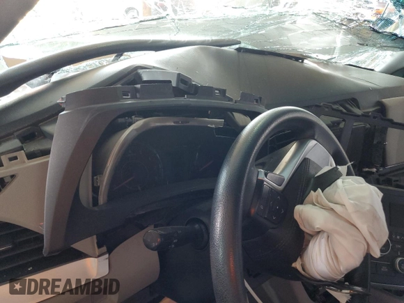 2017 Toyota Sienna LE Auto Access Seat with VIN 5TDKZ3DC9HS874165, listed as a Copart auction lot 52757194 with Not provided miles and Salvage title. Bid and sale history available at DreamBid. Image 9.