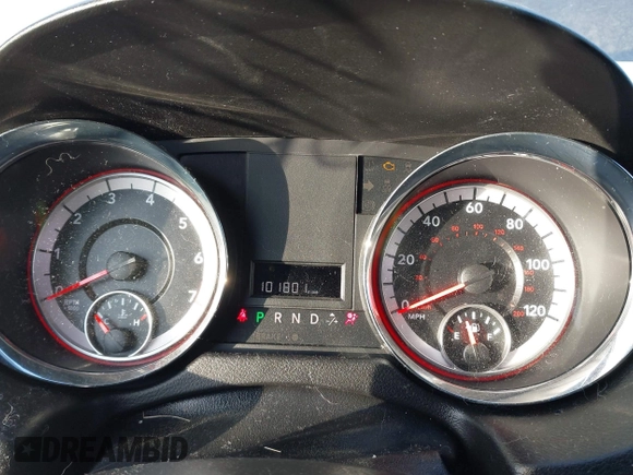 2019 Dodge Grand Caravan SXT with VIN 2C4RDGCG0KR633684, listed as a IAAI auction lot 41460470 with 101,801 mi miles. Bid and sale history available at carsss.com. Image 7.