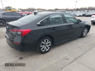 2024 Honda Civic LX z VIN 2HGFE2F25RH578413, wystawiony jako IAAI lot #41991185 z przebiegiem 15 368 mil mil oraz . Historia ofert i sprzedaży dostępna na DreamBid. Obrazek 4.