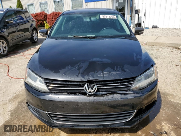 2013 Volkswagen Jetta SE with VIN 3VWDX7AJ5DM297733, listed as a Copart auction lot 53813265 with 239,797 mi miles and Non repairable. Bid and sale history available at DreamBid. Image 5.
