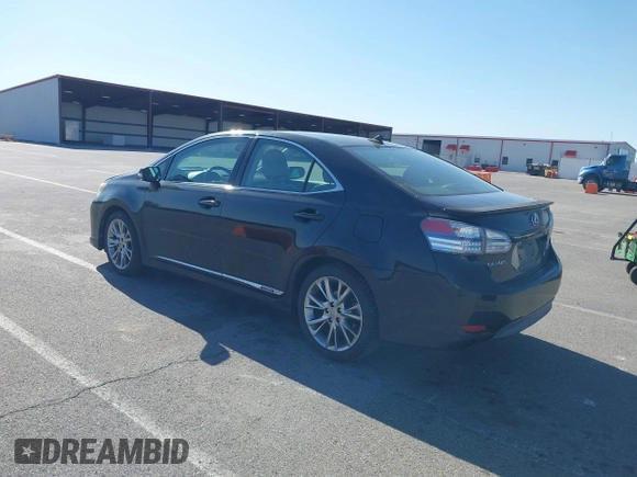 2010 Lexus HS 250h with VIN JTHBB1BA5A2027813, listed as a IAAI auction lot 42044072 with 147,818 mi miles. Bid and sale history available at carsss.com. Image 3.