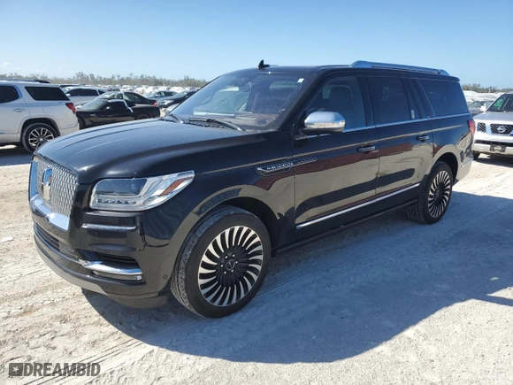 2020 Lincoln Navigator L Black Label with VIN 5LMJJ3TTXLEL03828, listed as a Copart auction lot 77517824 with 46,245 mi miles and Salvage Title. Bid and sale history available at carsss.com. Image 1.