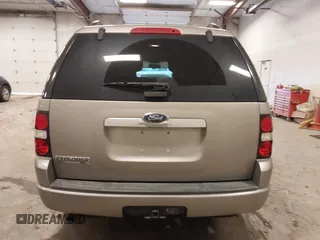 2008 Ford Explorer XLT with VIN 1FMEU63E88UB03042, listed as a IAAI auction lot 41136188 with 79,503 mi miles. Bid and sale history available at carsss.com. Image 16.