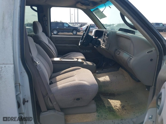 1997 Chevrolet Tahoe with VIN 1GNEK13R3VJ416827, listed as a IAAI auction lot 42041780 with 143,566 mi miles. Bid and sale history available at carsss.com. Image 5.