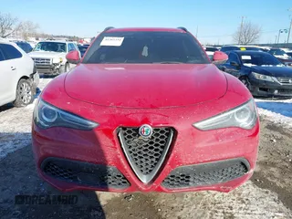2019 Alfa Romeo Stelvio z VIN ZASPAKAN9K7C49108, wystawiony jako IAAI lot #41365234 z przebiegiem 53 196 mil mil oraz . Historia ofert i sprzedaży dostępna na DreamBid. Obrazek 11.