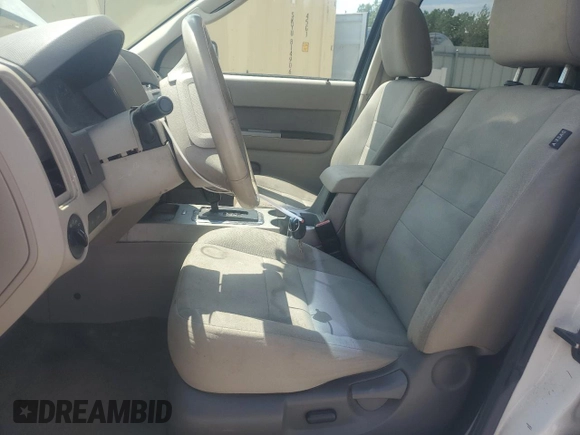 2010 Ford Escape XLT with VIN 1FMCU9D77AKB62528, listed as a Copart auction lot 64802605 with Not provided miles and Clean title. Bid and sale history available at DreamBid. Image 7.