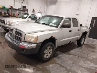2005 Dodge Dakota SLT with VIN 1D7HW48N85S271477, listed as a IAAI auction lot 42096429 with 170,055 mi miles and . Bid and sale history available at DreamBid. Image 19.