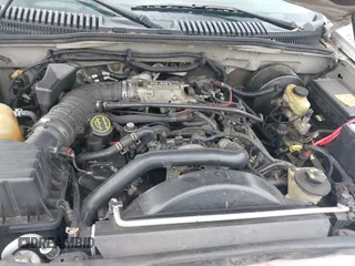2004 Ford Explorer XLT с VIN 1FMZU63W74UB87536, выставлен на аукционе IAAI как лот 42498752 с пробегом 217 874 миль миль и . История ставок и продаж доступна на DreamBid. Изображение 10.
