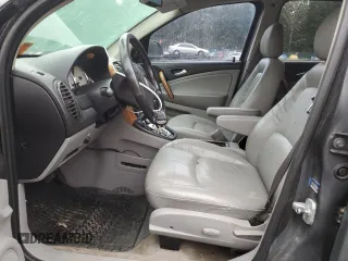 2006 Saturn VUE z VIN 5GZCZ53496S866497, wystawiony jako Copart lot #46299205 z przebiegiem 168 903 mil mil oraz Tytuł czysty. Historia ofert i sprzedaży dostępna na DreamBid. Obrazek 7.