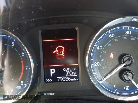 2018 Toyota Corolla L z VIN 5YFBURHE9JP790181, wystawiony jako IAAI lot #41982399 z przebiegiem 79 536 mil mil oraz . Historia ofert i sprzedaży dostępna na DreamBid. Obrazek 15.