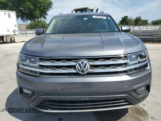 2018 Volkswagen Atlas SE z VIN 1V2DR2CA0JC586902, wystawiony jako Copart lot #54009405 z przebiegiem 87 656 mil mil oraz Szkoda całkowita • Salvage title. Historia ofert i sprzedaży dostępna na DreamBid. Obrazek 5.
