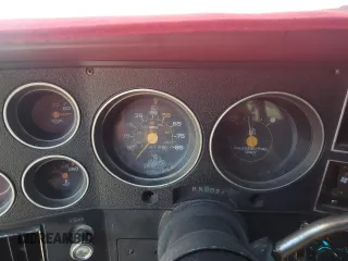 1987 Chevrolet Blazer z VIN 1GNEV18K6HF177428, wystawiony jako Copart lot #76925604 z przebiegiem 71 619 mil mil oraz Czysty tytuł • Clean title. Historia ofert i sprzedaży dostępna na DreamBid. Obrazek 9.