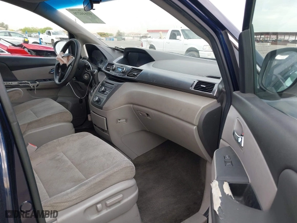 2014 Honda Odyssey LX with VIN 5FNRL5H23EB013044, listed as a IAAI auction lot 41644270 with 244,271 mi miles. Bid and sale history available at carsss.com. Image 5.