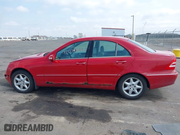 2004 Mercedes-Benz C 240 с VIN WDBRF81J14F500164, выставлен на аукционе IAAI как лот 42070222 с пробегом 187 420 миль миль и . История ставок и продаж доступна на DreamBid. Изображение 14.