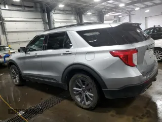 2022 Ford Explorer XLT z VIN 1FMSK8DH3NGB15185, wystawiony jako Copart lot #57857555 z przebiegiem 75 541 mil mil oraz Szkoda całkowita • Salvage title. Historia ofert i sprzedaży dostępna na DreamBid. Obrazek 2.