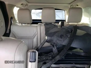 2017 Land Rover Discovery HSE with VIN SALRRBBK5HA016474, listed as a Copart auction lot 85743334 with Not Provided miles and Salvage Title. Bid and sale history available at DreamBid. Image 10.