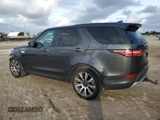 2018 Land Rover Discovery HSE Luxury with VIN SALRT2RV9JA058590, listed as a Copart auction lot 72785613 with 44,879 mi miles. Bid and sale history available at carsss.com. Image 2.