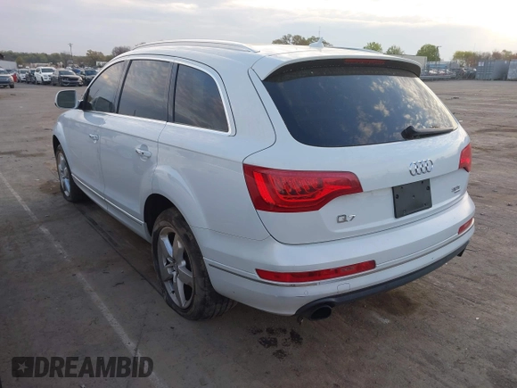 2015 Audi Q7 Premium Plus with VIN WA1LGAFE4FD007207, listed as a IAAI auction lot 41909751 with 59,836 mi miles and . Bid and sale history available at DreamBid. Image 3.