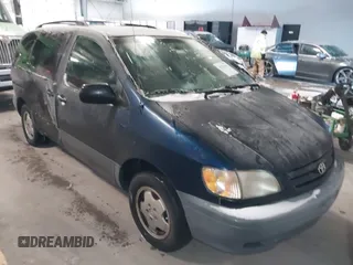 2003 Toyota Sienna CE with VIN 4T3ZF19C83U521363, listed as a IAAI auction lot 41274615 with 259,387 mi miles. Bid and sale history available at carsss.com. Image 1.
