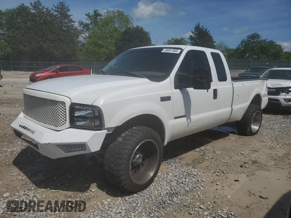 2000 Ford F-250 XL with VIN 1FTNX20F5YEB36415, listed as a Copart auction lot 55061505 with 225,855 mi miles and Salvage title. Bid and sale history available at DreamBid. Image 1.