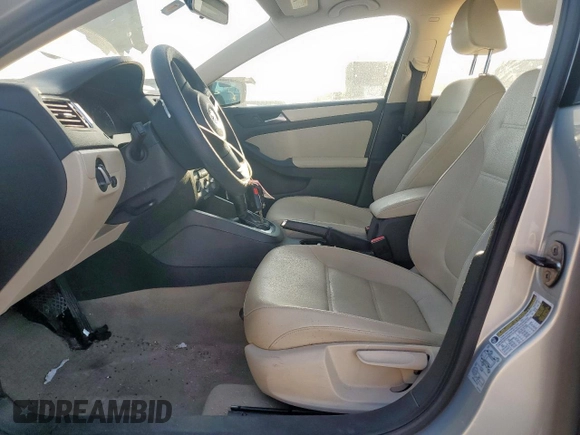 2012 Volkswagen Jetta SE with VIN 3VWDX7AJXCM341336, listed as a Copart auction lot 62117055 with 110,492 mi miles and Salvage title. Bid and sale history available at DreamBid. Image 7.
