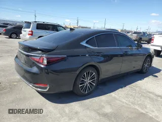 2023 Lexus ES with VIN 58ADA1C14PU031140, listed as a Copart auction lot 47227565 with 39,558 mi miles and Salvage Title. Bid and sale history available at carsss.com. Image 3.