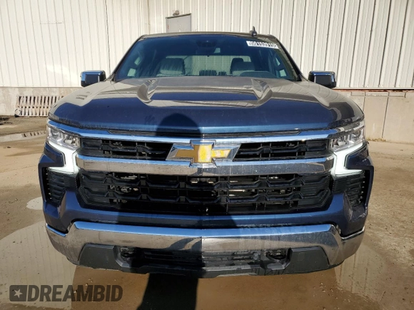2022 Chevrolet Silverado 1500 LT with VIN 3GCPDDEK1NG516133, listed as a Copart auction lot 50153915 with 113,788 mi miles and Clean Title. Bid and sale history available at DreamBid. Image 5.