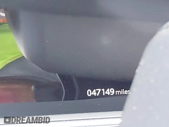 2018 Land Rover Range Rover Sport HSE Dynamic with VIN SALWV2SV8JA408475, listed as a IAAI auction lot 42333931 with 47,149 mi miles and . Bid and sale history available at DreamBid. Image 15.