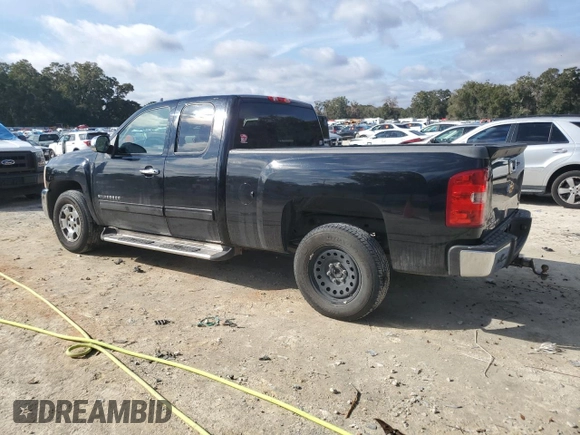 2013 Chevrolet Silverado 1500 LT with VIN 1GCRCSE08DZ410243, listed as a Copart auction lot 42748015 with 176,897 mi miles and Salvage Title. Bid and sale history available at DreamBid. Image 2.