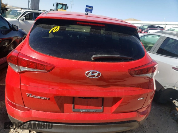 2018 Hyundai Tucson SE z VIN KM8J2CA44JU688429, wystawiony jako Copart lot #56484525 z przebiegiem 86 578 mil mil oraz Tytuł czysty. Historia ofert i sprzedaży dostępna na DreamBid. Obrazek 6.