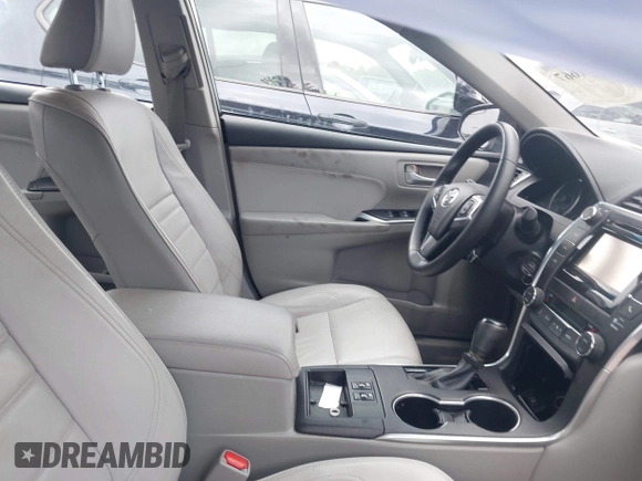 2015 Toyota Camry XLE with VIN 4T1BF1FKXFU955780, listed as a IAAI auction lot 41731667 with 210,750 mi miles and . Bid and sale history available at DreamBid. Image 5.