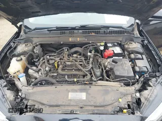 2019 Ford Fusion SE with VIN 3FA6P0HD1KR199226, listed as a IAAI auction lot 41525292 with 71,242 mi miles. Bid and sale history available at carsss.com. Image 10.