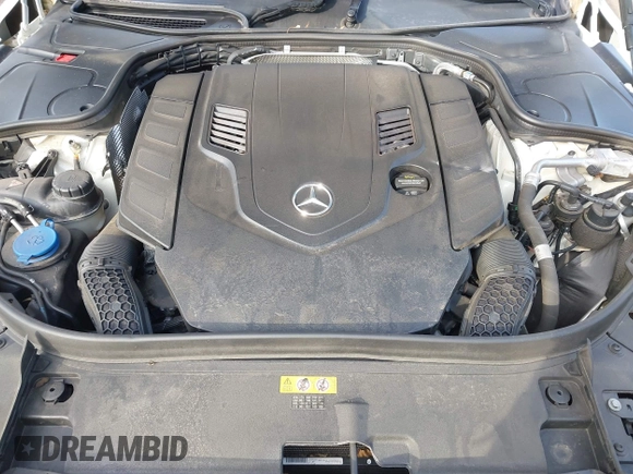 2018 Mercedes-Benz S 560 with VIN WDDUG8DB1JA418379, listed as a IAAI auction lot 41604377 with 71,993 mi miles and . Bid and sale history available at carsss.com. Image 10.
