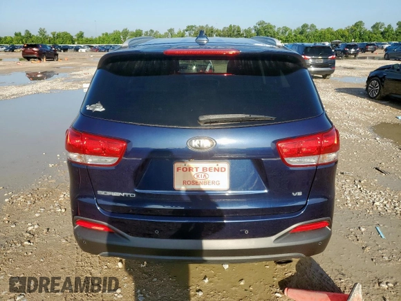 2017 Kia Sorento LX с VIN 5XYPG4A56HG308565, выставлен на аукционе Copart как лот 58781025 с пробегом 171 622 миль миль и Чистый • Clean title. История ставок и продаж доступна на DreamBid. Изображение 6.