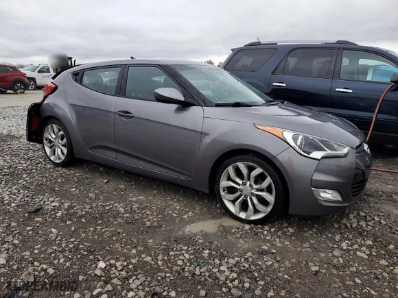 2015 Hyundai Veloster with VIN KMHTC6AD2FU229477, listed as a Copart auction lot 80378784 with 82,690 mi miles and Salvage Title. Bid and sale history available at carsss.com. Image 4.