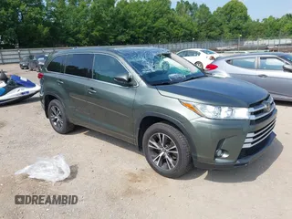 2017 Toyota Highlander LE with VIN 5TDBZRFH0HS442172, listed as a IAAI auction lot 42436089 with 95,437 mi miles and . Bid and sale history available at DreamBid. Image 1.