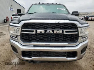 2019 Ram 2500 Tradesman with VIN 3C6UR5CJ1KG649448, listed as a Copart auction lot 43970935 with 97,898 mi miles and Clean Title. Bid and sale history available at carsss.com. Image 5.