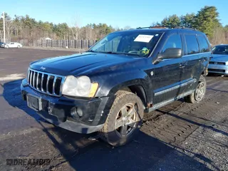2007 Jeep Grand Cherokee Limited with VIN 1J8HR58N77C590043, listed as a IAAI auction lot 41215585 with 255,625 mi miles. Bid and sale history available at carsss.com. Image 2.