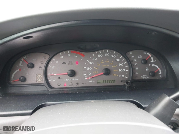 2003 Toyota Sequoia Limited with VIN 5TDBT48A03S166816, listed as a IAAI auction lot 41519203 with 269,229 mi miles. Bid and sale history available at carsss.com. Image 7.