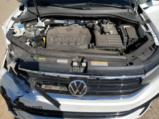 2023 Volkswagen Tiguan SE R-Line Black with VIN 3VVCB7AX6PM001044, listed as a Copart auction lot 47365565 with 20,059 mi miles and Salvage title. Bid and sale history available at DreamBid. Image 12.