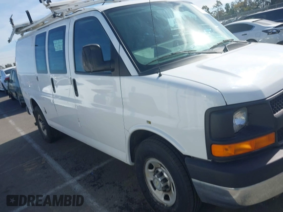 2014 Chevrolet Express Cargo Van with VIN 1GCWGFCB2E1122236, listed as a IAAI auction lot 41381131 with 70,696 mi miles. Bid and sale history available at carsss.com. Image 13.
