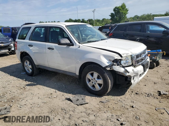 2009 Ford Escape XLS z VIN 1FMCU02779KB08396, wystawiony jako Copart lot #80984104 z przebiegiem 194 743 mil mil oraz Szkoda całkowita • Salvage title. Historia ofert i sprzedaży dostępna na DreamBid. Obrazek 4.