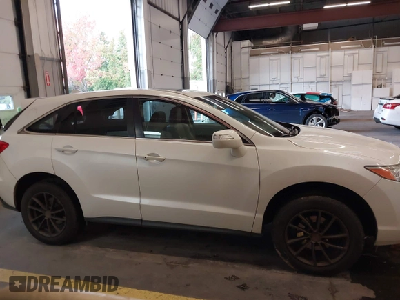 2015 Acura RDX with VIN 5J8TB4H37FL023457, listed as a IAAI auction lot 40766574 with 147,368 mi miles. Bid and sale history available at carsss.com. Image 14.