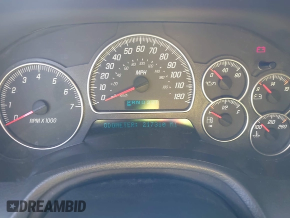 2002 GMC Envoy SLT with VIN 1GKDS13S622158143, listed as a IAAI auction lot 41886178 with 217,310 mi miles. Bid and sale history available at carsss.com. Image 7.