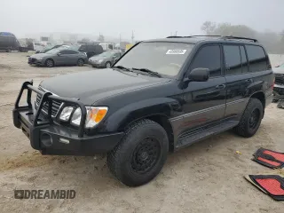2001 Lexus LX 470 with VIN JTJHT00W513509447, listed as a Copart auction lot 43988595 with 251,861 mi miles and Clean Title. Bid and sale history available at carsss.com. Image 1.